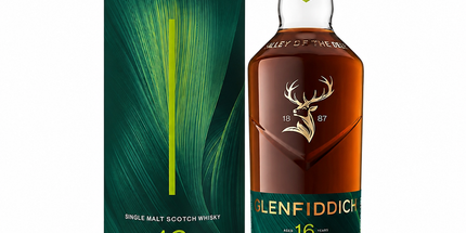 Glenfiddich 16 Year Old Aston Martin F1 2026 Limited Edition Single Malt Scotch Whisky 700mL