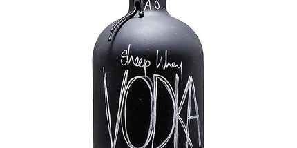 Hartshorn Vodka Oaked Sheep Whey 500ml - Liquorworld