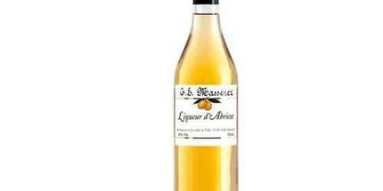 Massenez Apricot Liqueur 700ml