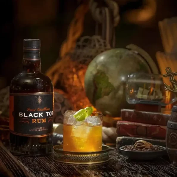 Black Tot Finest Caribbean Rum 700ml 4