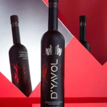 D'Yavol Single Estate Vodka 750ml2