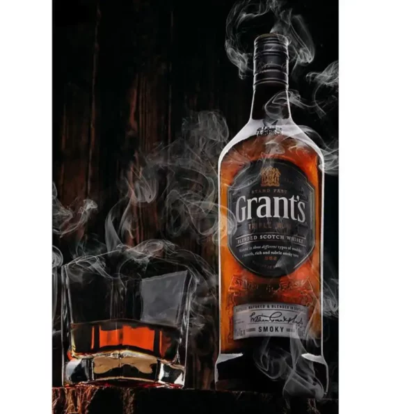 Grants Triple Wood Smoky Blended Malt Scotch Whisky 700ml3