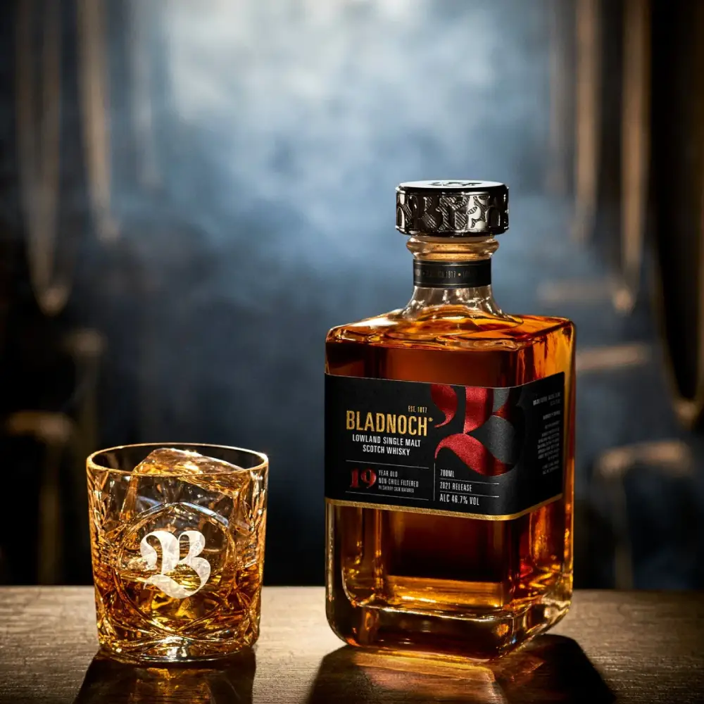 Bladnoch-19-Year-Old-Single-Malt-Whisky-700ml-4.webp