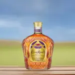 Crown-Royal-Deluxe-Blended-Canadian-Whisky-Miniature-375mL-1.webp