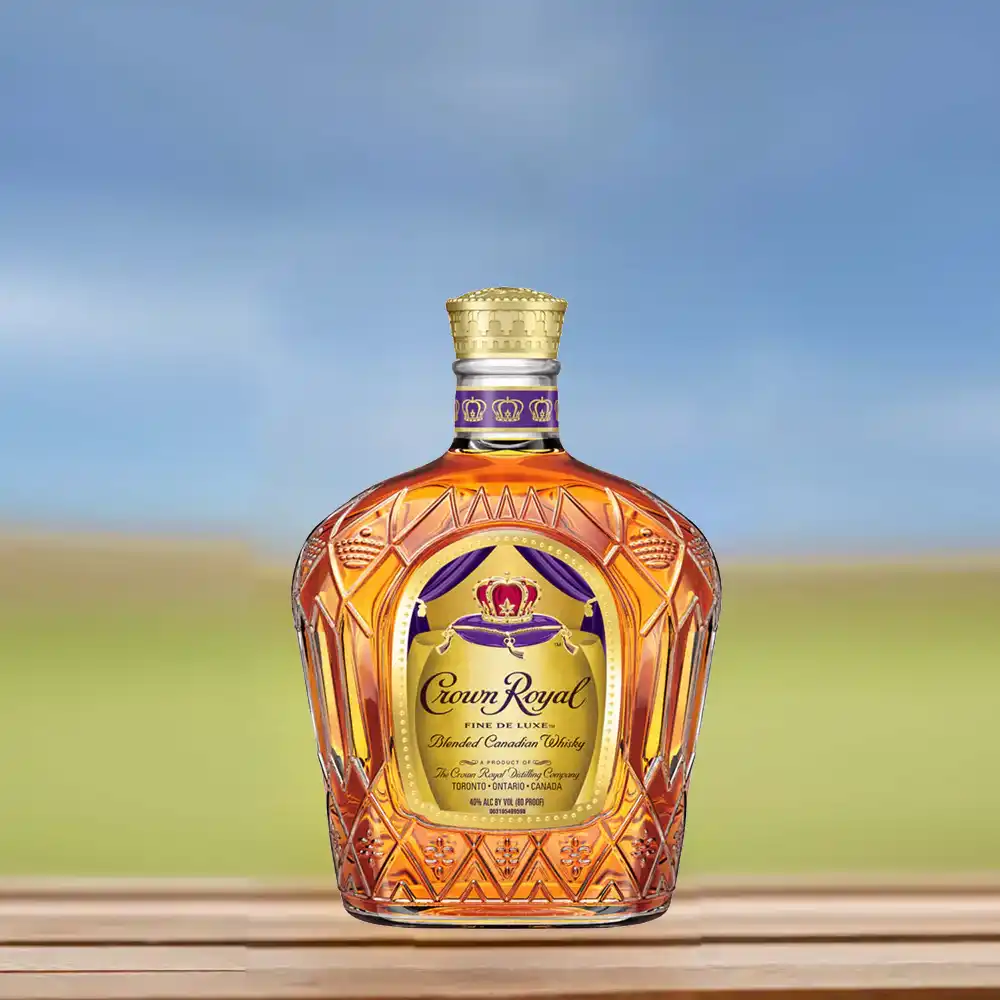 Crown-Royal-Fine-De-luxe-Blended-Canadian-Whisky-Miniature-375mL3.webp