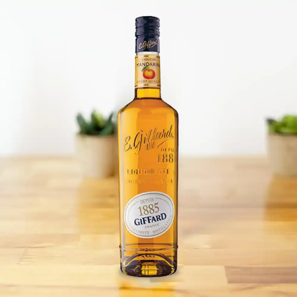 Giffard-Mandarine-Liqueur-Premium-700ml-3.webp