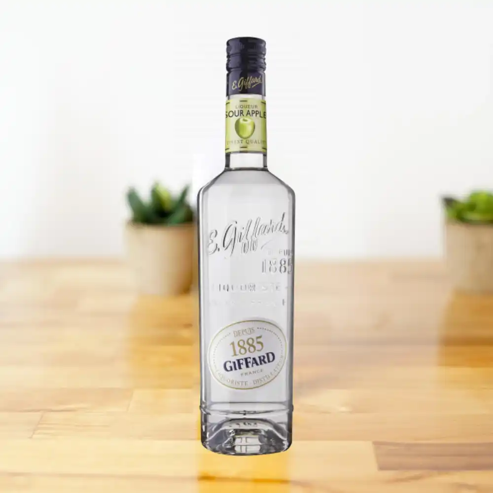Giffard-Sour-Apple-Liqueur-700ml-4.webp