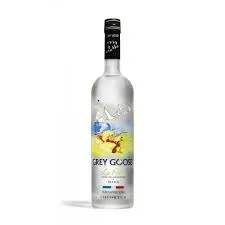 Grey-Goose-La-Poire-Pear-Vodka-70cl-1.webp