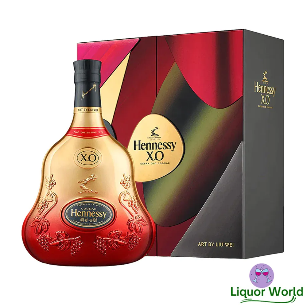 Hennessy-XO-Deluxe-2021-Limited-Edition-by-Liu-Wei-Cognac-700mL-1.webp
