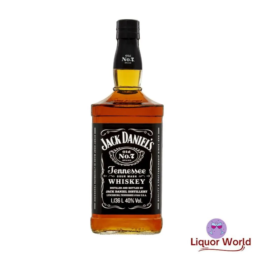 Jack-Daniels-Tennessee-Whiskey-1136Lt-1.webp