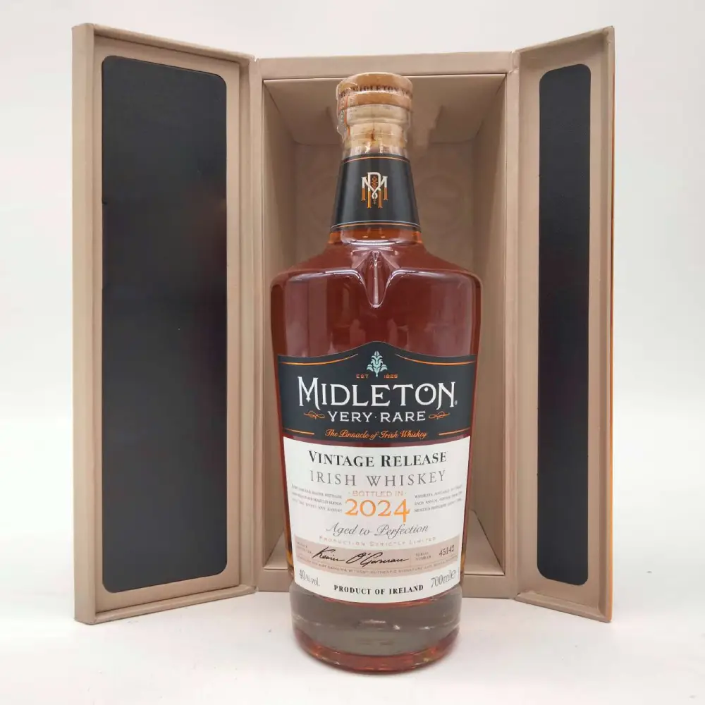 Midleton-Very-Rare-Irish-Whiskey-700ml-2024-Vintage-Release-2.webp