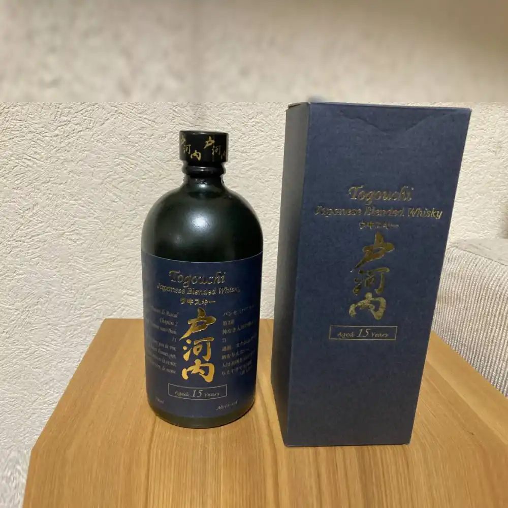 Sakurao-Togouchi-15-Years-Old-Japanese-Blended-Malt-Whisky-700ml3.webp