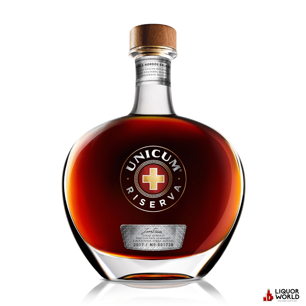 Zwack-Unicum-Riserva-Liqueur-700ml.png